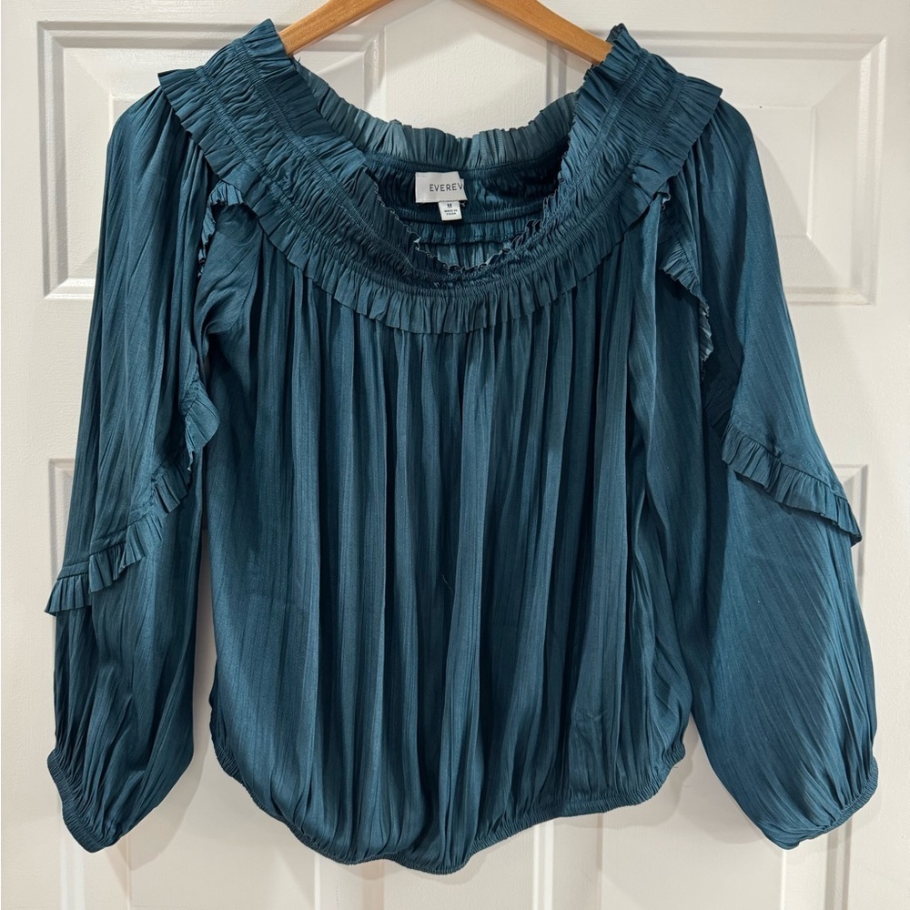 Evereve Teal Amari Off Shoulder Pleated Blouse women’s shirt Size Medium - Picture 3 of 11